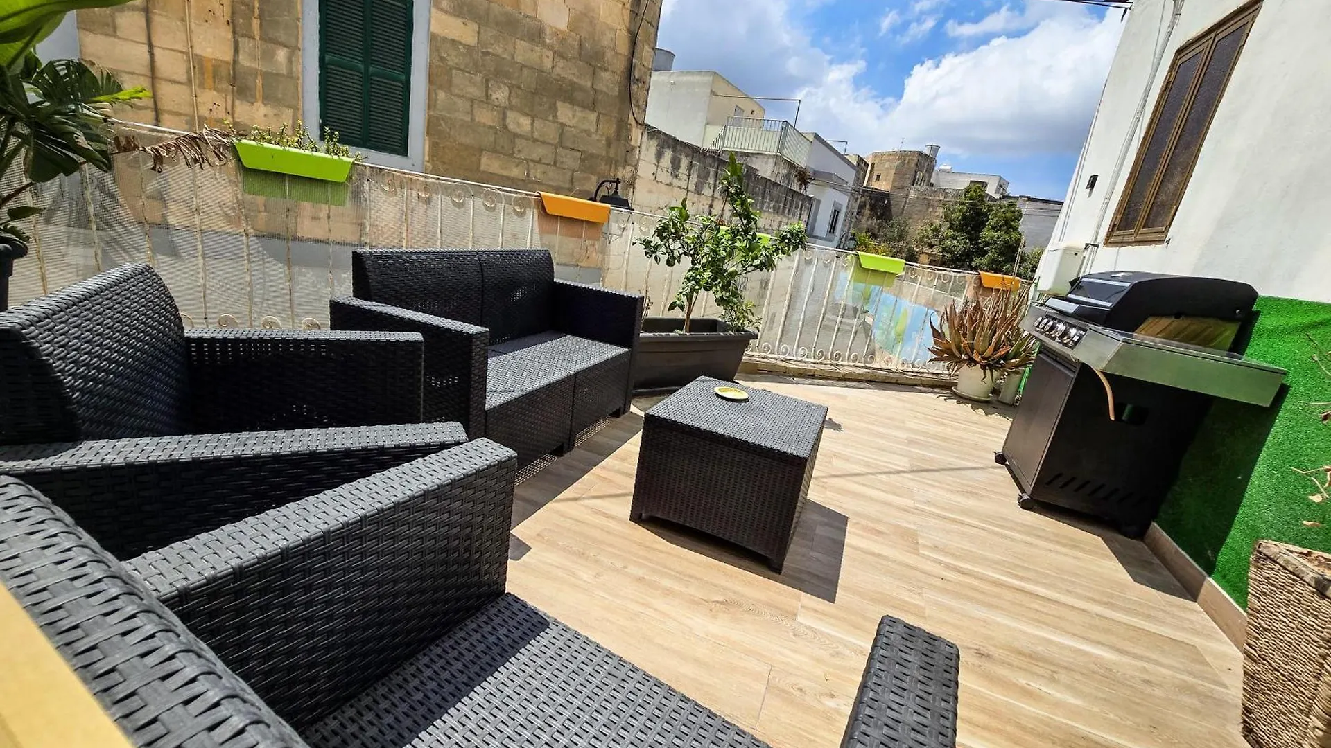 Sunshell Luxury Apartment Lija