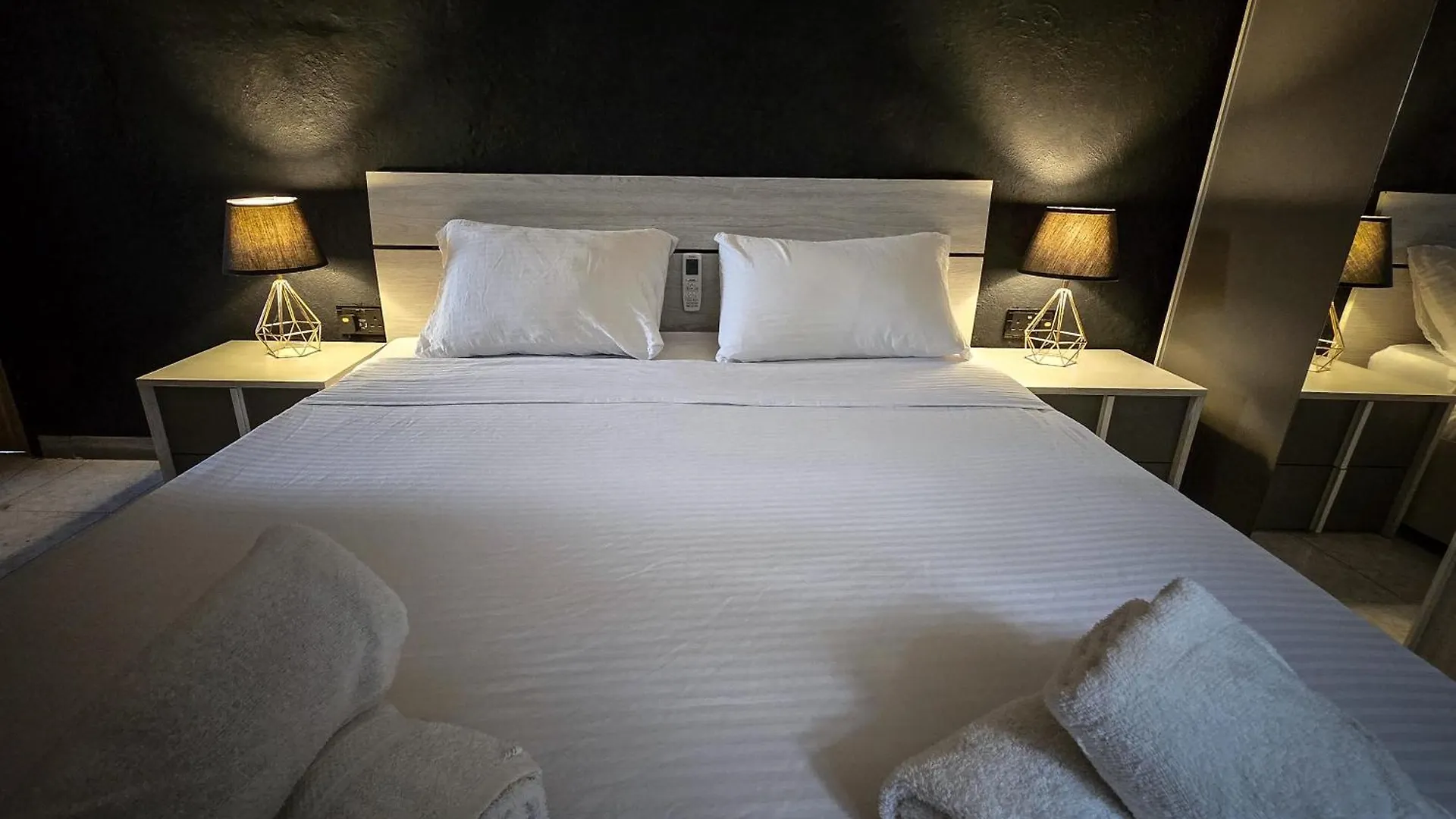 Sunshell Luxury Apartment Lija Malta